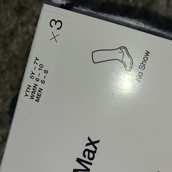 Nike Everyday Max Dri-FIT Athletic Socks - White and Gray - Picture 2 of 5